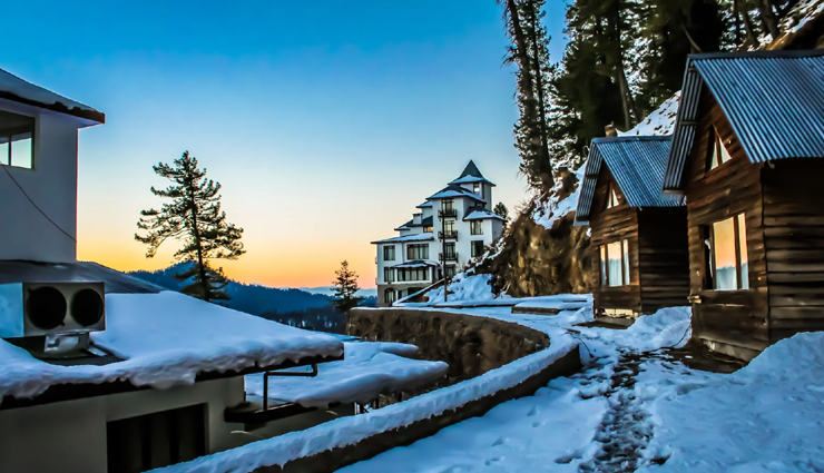 skiing,skiing enthusiasts india,best skiing destination in india,travel,travel guide,travel tips,holidays