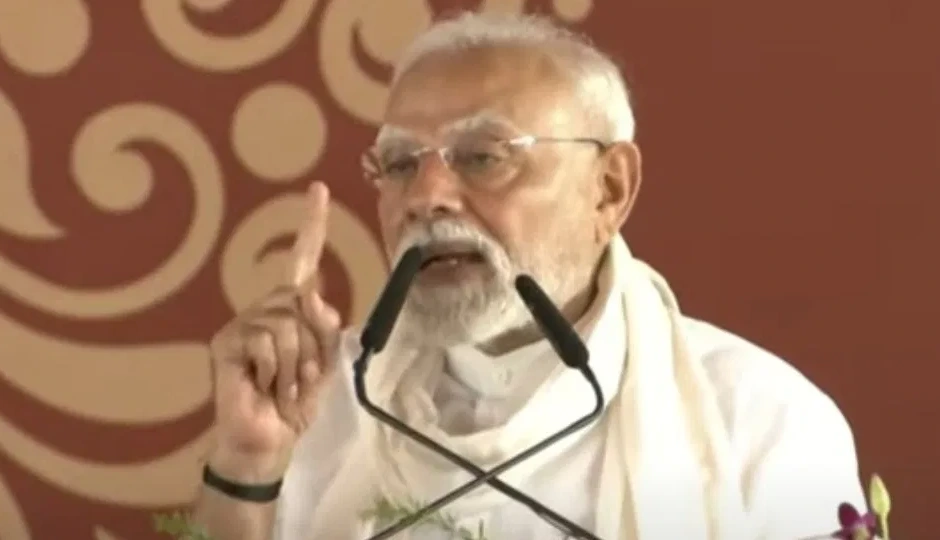 राष्ट्रगान की तरह वंदे मातरम के लिए भी होना होगा खड़ा, सरकार बना सकती है नया प्रोटोकॉल