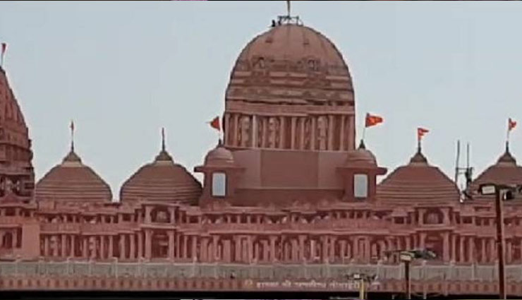 लालकिले की रामलीला छोड़ यहां रावण दहन करेंगे PM मोदी, राम मंदिर जैसा बनाया मंच 