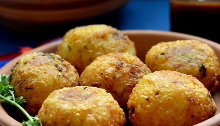 navratri recipe,navratri 2020,fasting recipes,easy recipes,vrat recipes,nariyal kachori recipe,homemade nariyal kachori,hunger struck,food