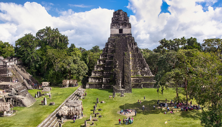 national parks,national parks in the world,must visit national parks,fiordland national park,new zealand,tikal national park,guatemala,kruger national park,south africa,galapagos national park,ecuador,kluane national park and reserve,canada,fuji-hakone-izu national park,japan