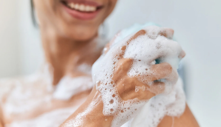 6 DIY Natural Body Wash To Get Soft Skin