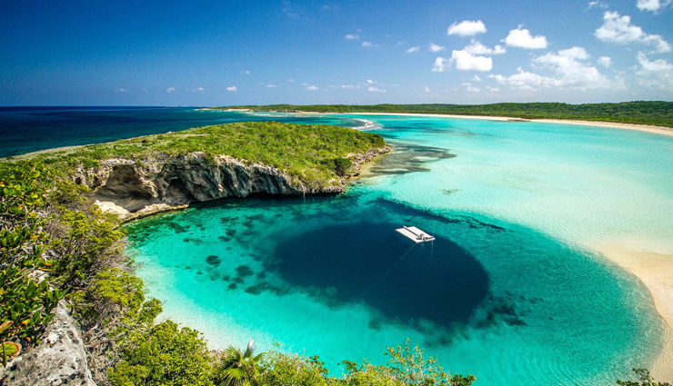 natural holes from around the world,deans blue hole,bahamas,bimmah sinkhole,oman,the great blue hole,belize,ik kil,mexico,red lake,croatia
