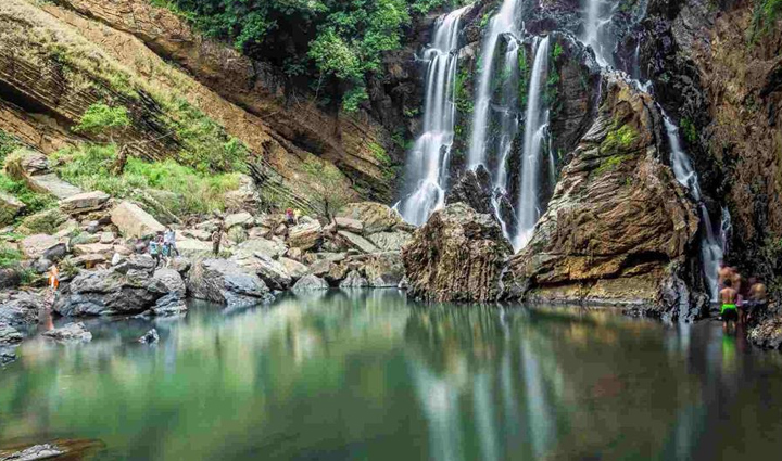 natural places,natural places in india,goa beaches,kerala backwaters,majuli island assam,dudhsagar waterfall goa,floating lake manipur