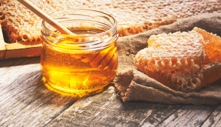 Olive Oil,coconut oil,honey,aloe vera,glycerin,natural products for skin,skin care tips,beauty tips,summer tips