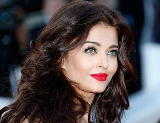 दिलचस्प बातें : जाने कैसें होता है 'A' नाम वाले व्यक्ति का स्वभाव दिलचस्प बातें : जाने कैसें होता है 'A' नाम वाले व्यक्ति का स्वभाव