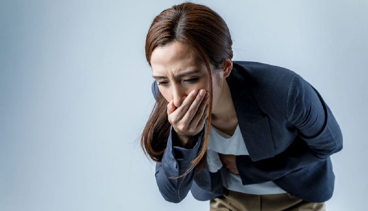 ginger water benefits,ginger infusion,gingerol health benefits,natural digestion aid,reduce nausea naturally,boost immunity with ginger,anti-inflammatory drinks,traditional medicine,homemade ginger water,daily health routine,natural wellness drinks