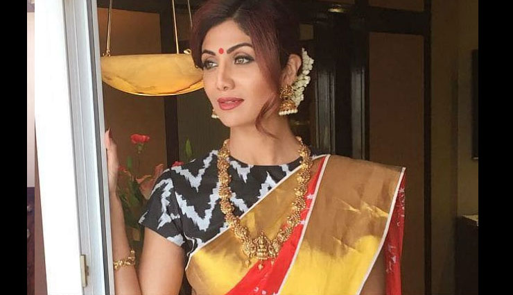 Navratri 2018- Social Media posts of Bollywood Celebs