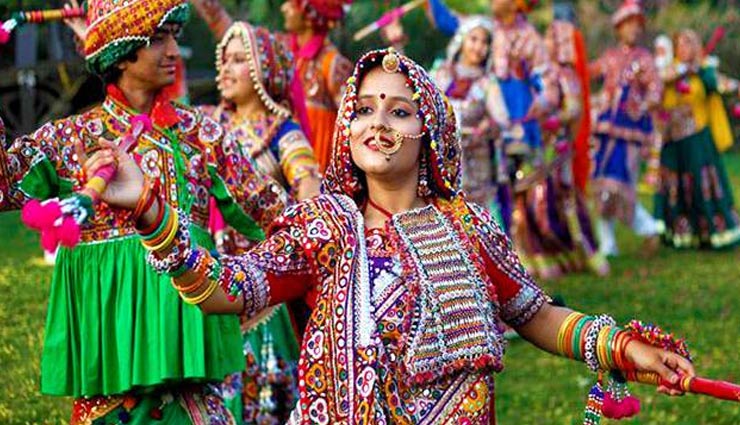 Navratri 2019- 9 Colors for 9 Days of Navratri