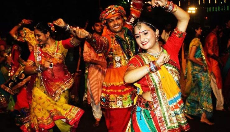 navratri 2019,9 colors for navratri,navratri fashion tips