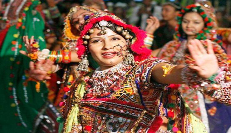 Navratri Special- 9 Color To Celebrate 9 Days of Navratri