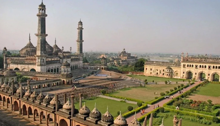 पर्यटकों को आकर्षित करती हैं नवाबों के शहर की ये देखने लायक जगहें
