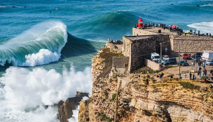 portugal travel,lisbon tourism,porto wine,algarve beaches,douro valley,azores islands,madeira travel,fado music,pastel de nata,portuguese culture,age of discoveries,vasco da gama,southern europe,iberian peninsula,portugal history