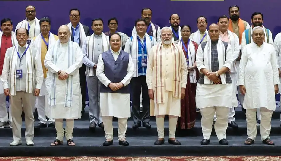 NDA की नजर लोकसभा में 2/3 बहुमत पर, TMC के बाद अब इस बड़े विपक्षी दल में टूट की चर्चा
