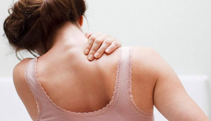 गर्दन के दर्द से रहते है परेशान तो अपनाये ये घरेलू उपाय, मिनटों में मिलेगा फायदा