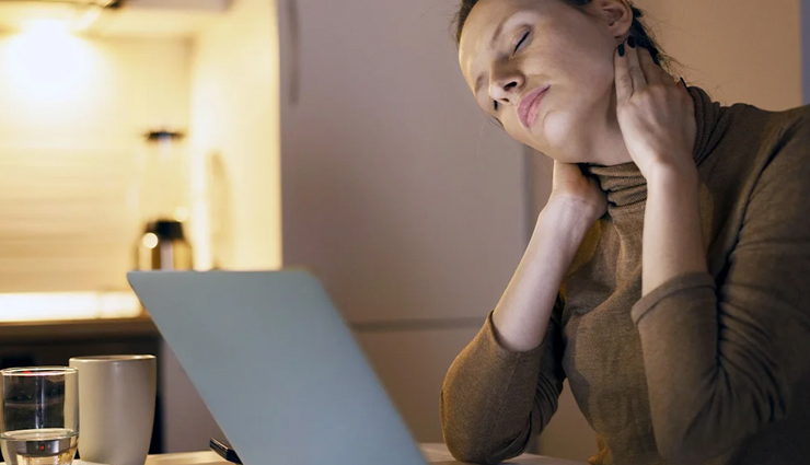 effective neck strengthening exercises to try,healthy living,Health tips