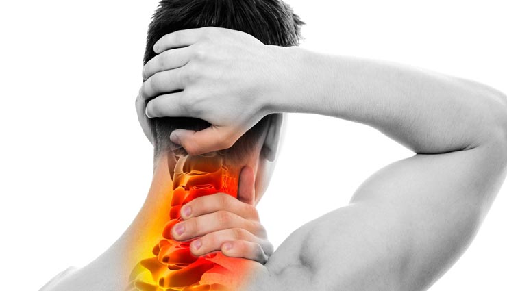 सिर्फ 10 सेकंड में मिलेगी गर्दन की अकड़न से राहत, करें यह एक्सरसाइज 