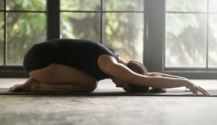 neck pain is troubling you,these 8 yoga poses will help you get rid of it,Health,healthy living,healthy yoga tips,yoga for good health,healthy news in hindi