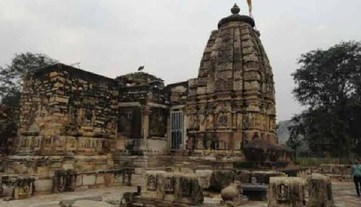 tourist attractions in alwar,must visit places in alwar,alwar travel guide,alwar sightseeing,best places to visit in alwar,alwar tourism,alwar weekend getaway,historical places in alwar,wildlife tourism in alwar,alwar city tour