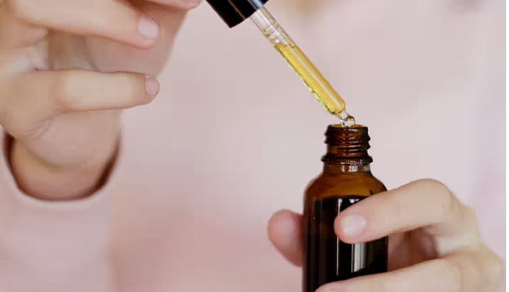 neem oil benefits,neem oil for skin,neem oil for hair,azadirachta indica oil,natural remedy for acne,herbal hair oil,antibacterial neem oil,anti-inflammatory neem oil,neem oil for dandruff,ayurvedic neem oil,neem oil skincare,neem oil hair growth