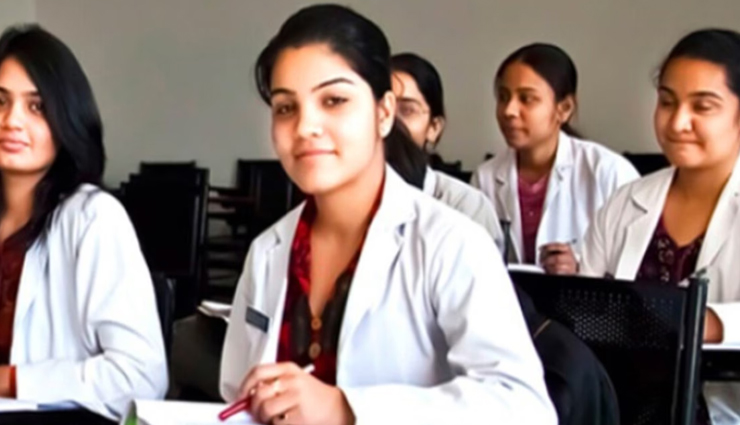 5 चरणों में होने वाली NEET UG काउंसलिंग स्थगित, 8 जुलाई को सुप्रीम कोर्ट में होनी है सुनवाई
