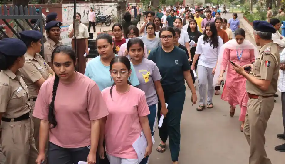 NEET-UG 2006 पेपर लीक केस: फिजिक्स प्रश्न लीक की मास्टरमाइंड गिरफ्तार, CBI को बड़ी कामयाबी