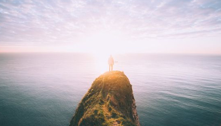 ways to free mind from negative thoughts,negative thoughts removal tips,mental health tips,free mind tips