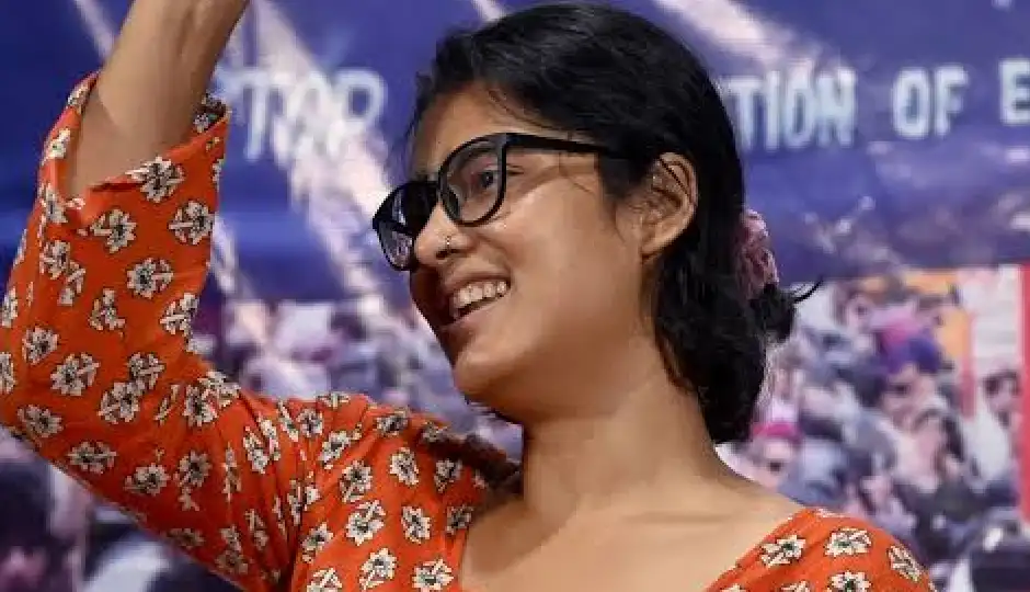 स्वतंत्र भारद्वाज की पुलिस कस्टडी पर नेहा बोरा का बयान, बोलीं- सत्ता के करीबियों को बचाने का आरोप