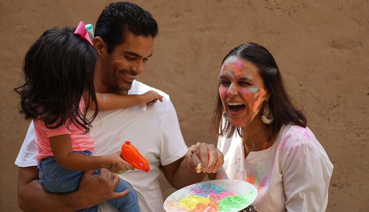 neha dhupia,neha dhupia  photos,neha dhupia viral photos,neha dhupia holi photos,neha dhupia holi celebration