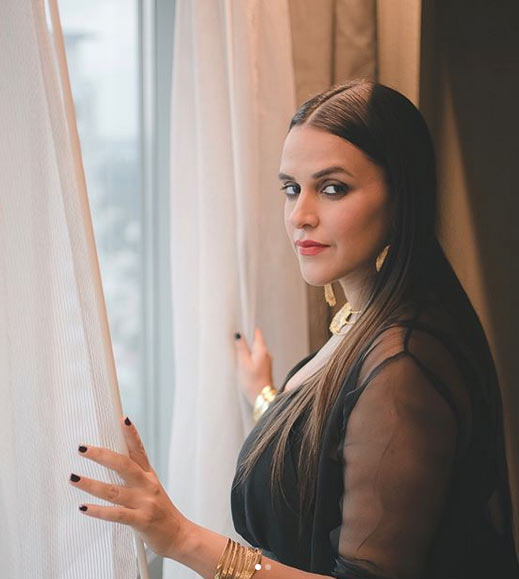 bollywood,neha dhupia,angad bedi,ramp walk,baby bump,lakme fashion week 2018