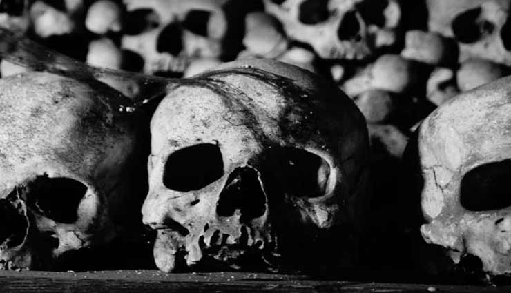 दिल को दहला देने वाली घटना, महज सात घंटे में मार दिए गए 2000 से ज्यादा लोग