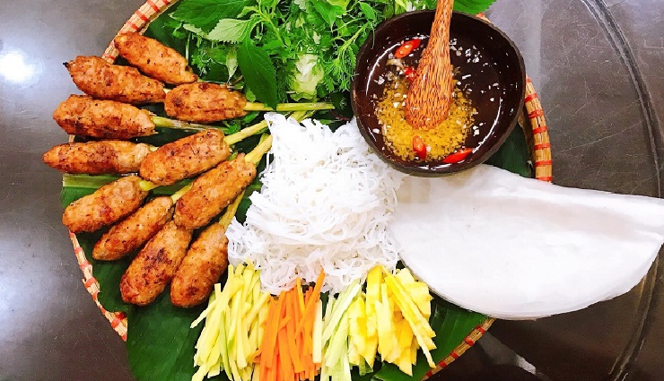 seafood in nha trang streets,nha trang seafood delights,scrumptious seafood in nha trang,street food seafood in nha trang,seafood dishes on nha trang streets,exploring nha trang seafood cuisine,delicious street seafood in nha trang,nha trang best street seafood,exquisite seafood finds in nha trang,nha trang delectable street seafood options