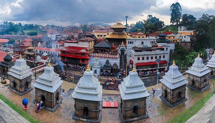 nepal,things to do in nepal,places to visit in nepal,boudhanath stupa,pashupatinath temple,seven women,kathmandu,garden of dreams,trek into the himalayas