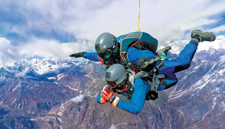 adventure things in nepal,nepal,cliff jumping,kushma,white water river rafting,dhungeshwor,skydiving,mount everest