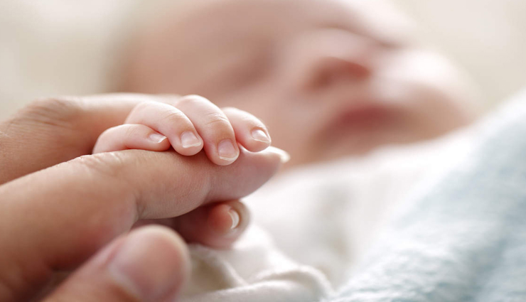 खासियत से भरा है इस कपल के बच्चे का नाम, उच्चारण करने में हजारों लोग हुए फेल