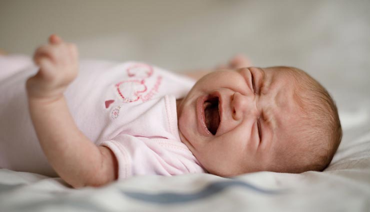 मायके वालों ने रख लिया बच्चे को गिरवी, कहा 1.5 लाख चुकाओ बच्चा ले जाओ