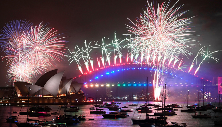 New Year 2022 : अनोखे रिवाजों के साथ किया जाता हैं विभिन्न देशों में नए साल का स्वागत 