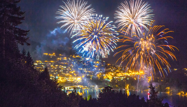 5 Spots To Enjoy Free Fireworks on New Years Eve in Singapore