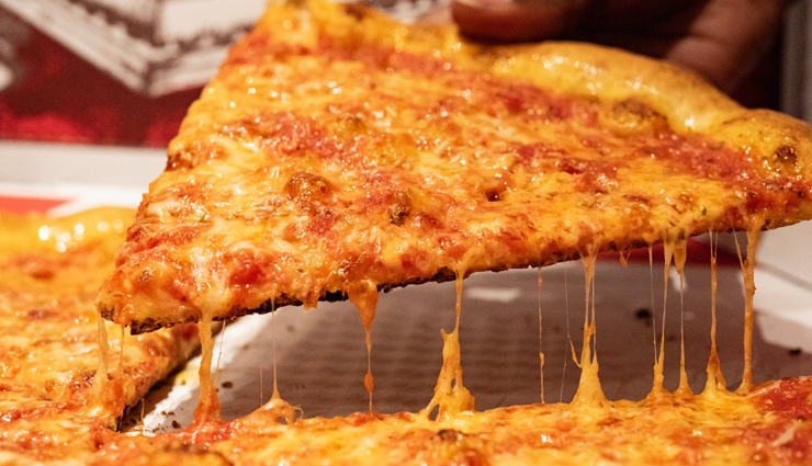 types of pizza,pizza varieties,global pizza styles,national pizza day,pizza around the world,international pizza flavors,neapolitan pizza,new york style pizza,chicago deep dish pizza,greek pizza,turkish lahmacun,california pizza,japanese okonomiyaki,spanish pizza,korean pizza,pizza toppings,pizza crust types,pizza traditions,pizza culture,pizza culinary journey