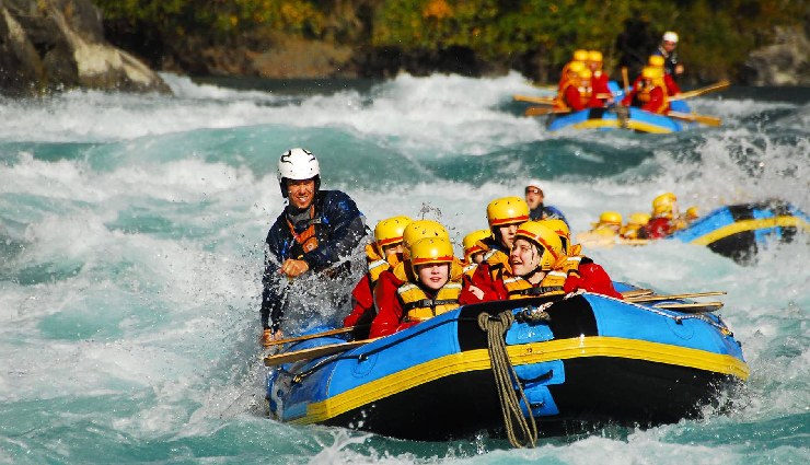 10 reasons to visit places in new zealand,new zealand travel guide,new zealand tourism,best places to visit in new zealand,top attractions in new zealand,new zealand travel tips,north island attractions,south island attractions,new zealand adventure activities,explore new zealand nature