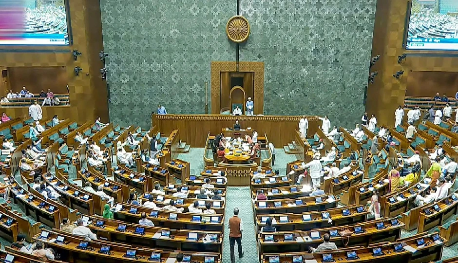 ‘फेक न्यूज लोकतंत्र के लिए गंभीर खतरा, मीडिया संस्थानों में अनिवार्य हो फैक्ट चेक मैकेनिज्म’ : संसदीय समिति