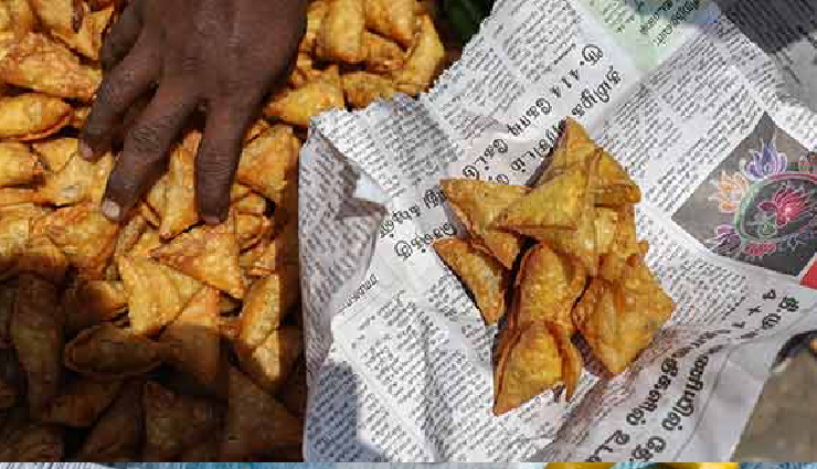 newspaper-wrapped snack dangers,health risks of eating newspaper food,risks of consuming newspaper-wrapped snacks,newspaper ink health hazards,health effects of eating newspaper packaging,risks of ingesting newspaper with food,newspaper contaminated snack dangers,newspaper chemicals in snacks,food safety and newspaper wrapping,toxicity from eating newspaper