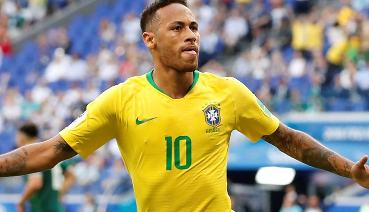 FIFA 2018- Brazil Celebrates Entry to Quarter Finals