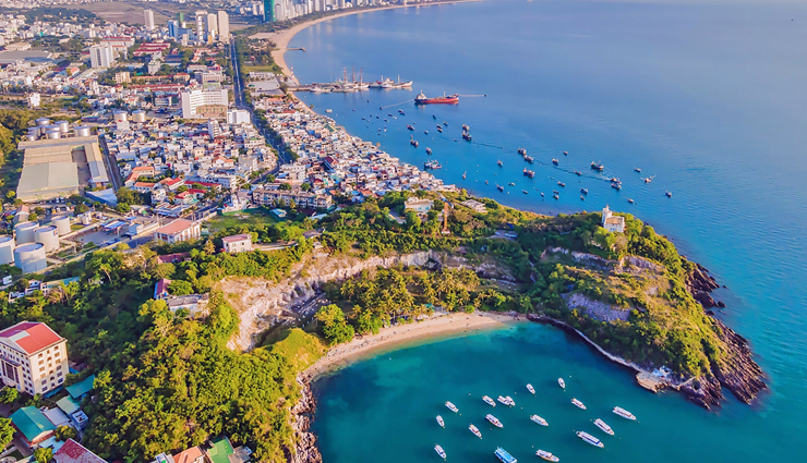 vietnam travel,must-visit places vietnam,top tourist attractions vietnam,best destinations in vietnam,iconic places vietnam,vietnam travel guide