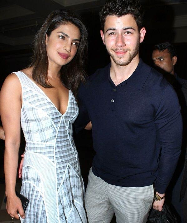bollywood,priyanka chopra,nick jonas,engagement,engagement party