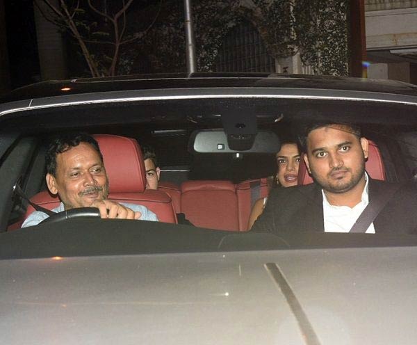 bollywood,priyanka chopra,nick jonas,engagement,engagement party