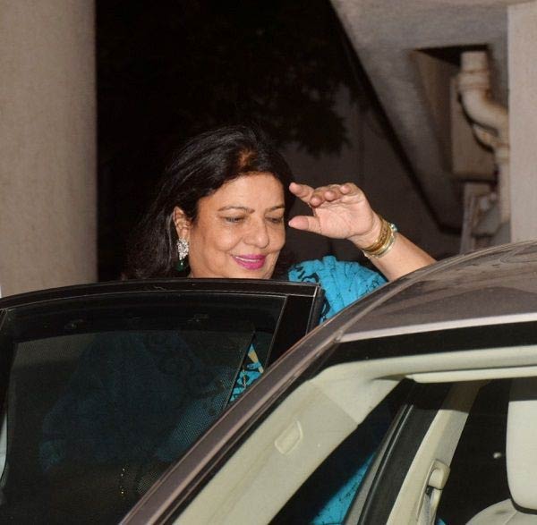 bollywood,priyanka chopra,nick jonas,engagement,engagement party