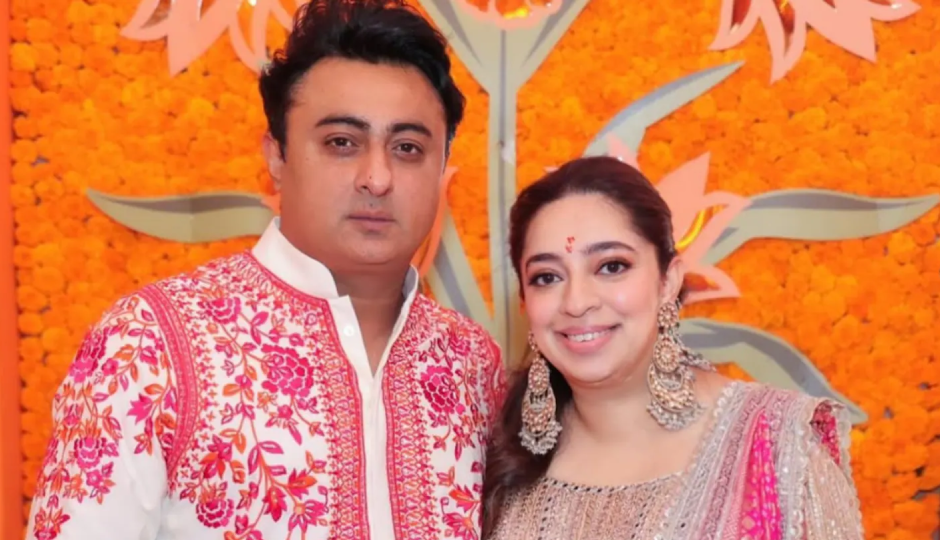 2 News : ‘बॉर्डर 2’ की निर्माता निधि दत्ता के घर आईं नन्हीं परी, अनन्या ने अहान के साथ तस्वीरें शेयर कर दीं शुभकामनाएं