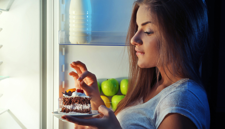 11 Tips That Will Help You Stop Eating Habit at Night