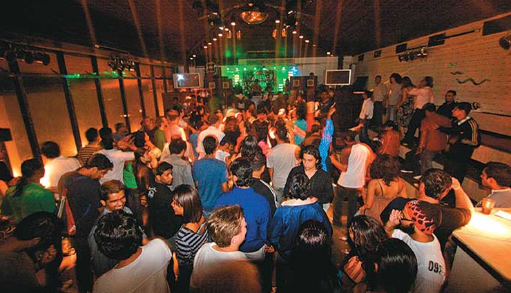 places in india to enjoy nightlife,nightlife in india,best places for nightlife,kolkata,mumbai,bengaluru,jaipur,goa